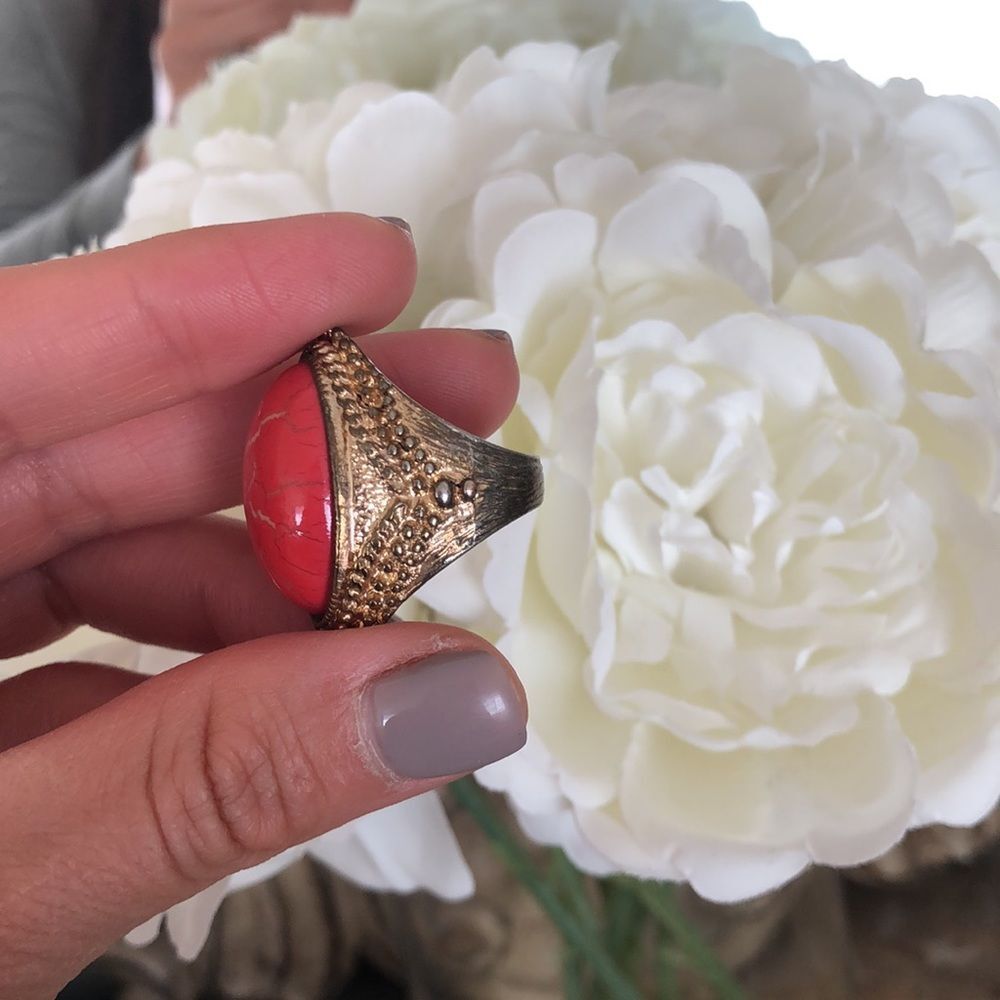 Red oval stone ring - Picture 7 of 7